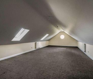 Kilkenny, Andoversford, Cheltenham, Gloucestershire, GL54 - Photo 5