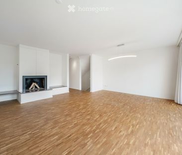 Premium Haus am Zürichsee | Grosszügige 5.5-Zimmer-Reinhenhaus im s... - Photo 1