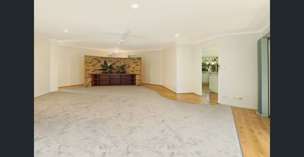 Peaceful, Practical & Perfect for Families – Spacious Buderim Home with Garden Retreat & Spa - Photo 1