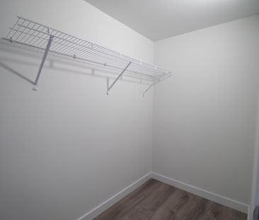 Updated 2-Bedroom Apartment for Rent in Welland! - Photo 2