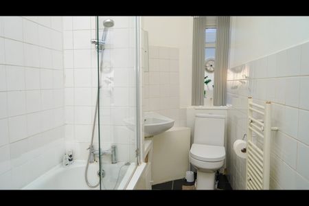 Studio Flat, Edgware Rd, W2 - Photo 5