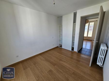Location Appartement 3 pièces 70m² PERPIGNAN 66100 - Photo 3