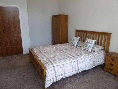 Victoria Park Apartments, Barrow-in-furness, LA14 - Photo 3