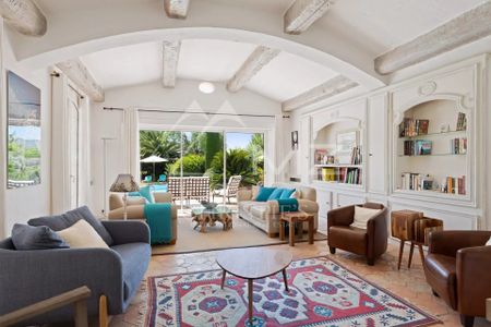 Cap d'Antibes - Superbe villa a pied des plages - Photo 3