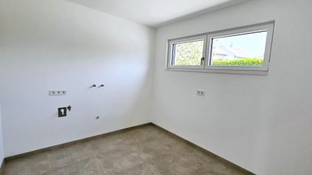 Mietkauf: Exklusive große Doppelhaushälfte auf Eckgrundstück - Modern - Lichtdurchflutet - Foto 3