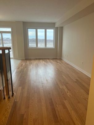 For Lease - 46 ROWLOCK ST Street, Welland, Ontario - Photo 1