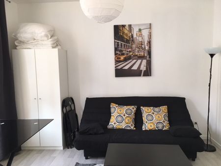 STUDIO MEUBLÉ CENTRE VILLE AMIENS - Photo 5