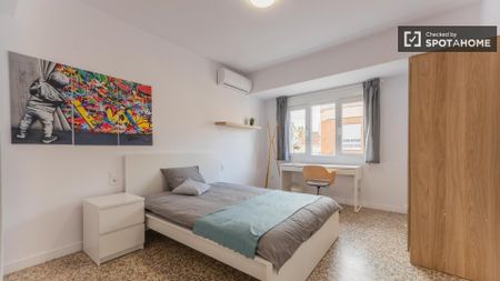 valencia, Valencian Community 46100 - Photo 4