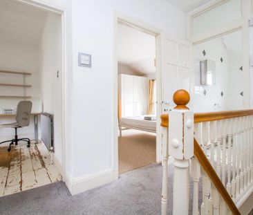 4 bedroom terraced house to rent - Photo 6