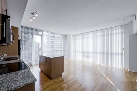 For Lease - 55 Bremner Boulevard Unit# 1707, Toronto, Ontario - Photo 3