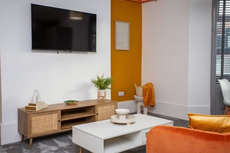 North Parade - Photo 3