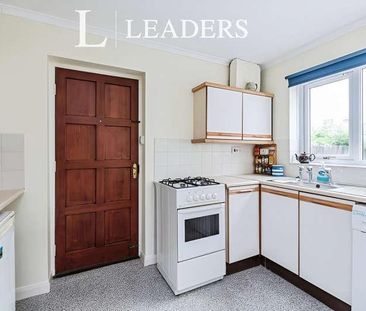 South Parade, Spalding, PE11 - Photo 4