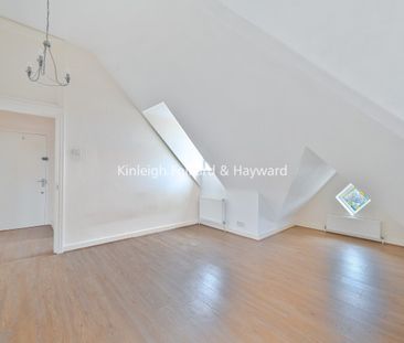 Market Place, London, N2 - Photo 2