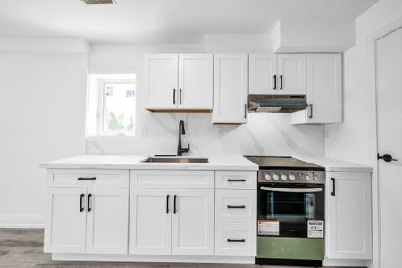 For Lease - 537 Luple Avenue Unit# Basement, Oshawa, Ontario - Photo 2