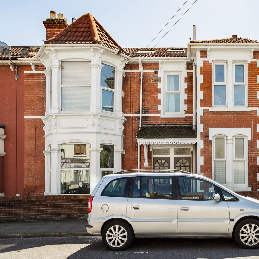 2 bedroom apartment to rent Orchard Road, PO4 - Photo 1