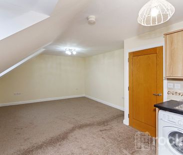 Faulds Court, James Street, Wolstanton, Newcastle Under Lyme, ST5 - Photo 1