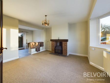 2 bedroom semi-detached house to rent - Photo 3