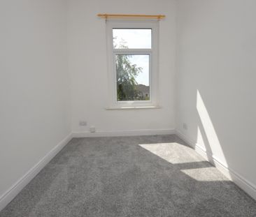 3 Bedroom Terraced House - Photo 5