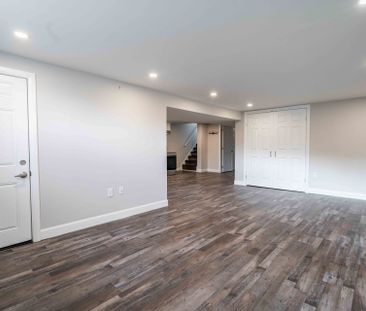 For Lease - 4 Starlight Court Unit# Lower, Hamilton, Ontario - Photo 3