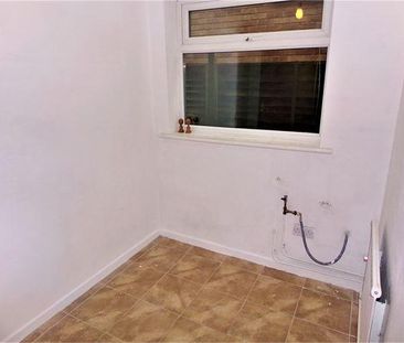 4 bedroom detached house to rent - Photo 5