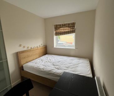 2 bedroom semi-detached house to rent - Photo 5