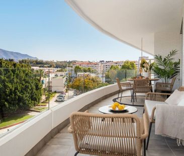 2 bedroom luxury Flat for rent in Marbella, Spain - Photo 4