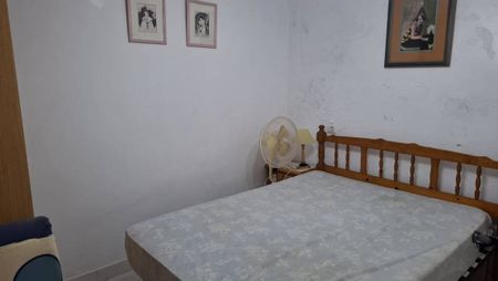 Long-term rental bungalow in Torrevieja - Los Balcones - Photo 2