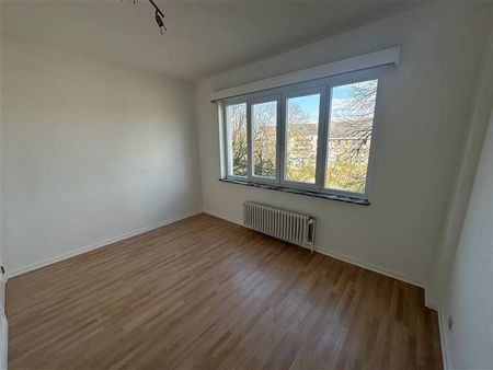 Appartement te huur - Foto 3