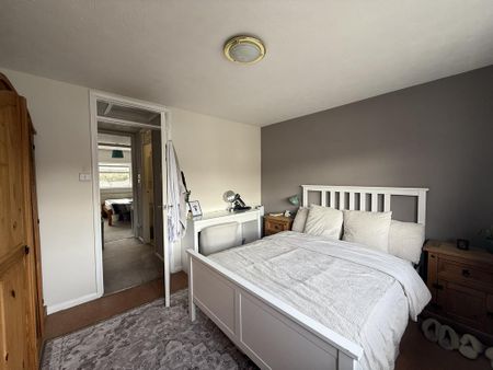 2 bedroom terraced house to rent - Photo 3