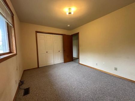 For Lease - 1711 Hansuld Street, London East, Ontario - Photo 5