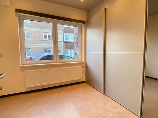 Gerenoveerd gelijkvloers appartement met 2 slaapkamers in Runkst - Foto 1