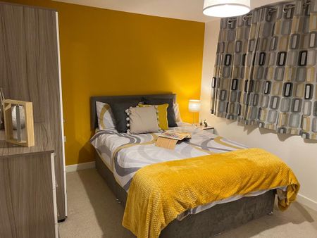 1 bedroom in a house share to rent - Photo 4