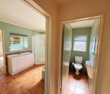 Located in the sought-after Flagstaff area, this lovely home at 5 C... - Photo 5