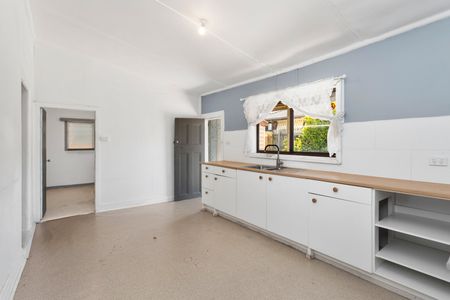 6 Month Lease- 3 Bedroom Home Yarraville - Photo 3