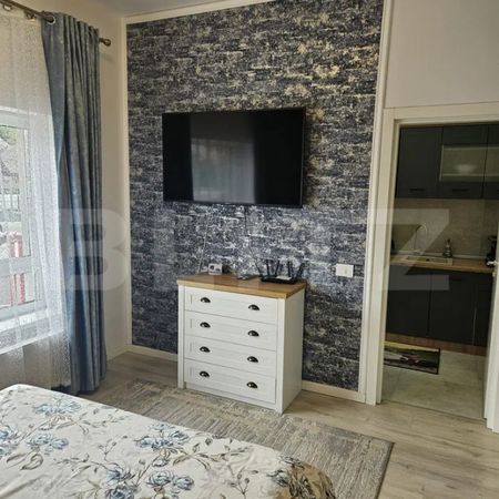 Apartament modern cu parcare – zona Noua - Fotografie 2