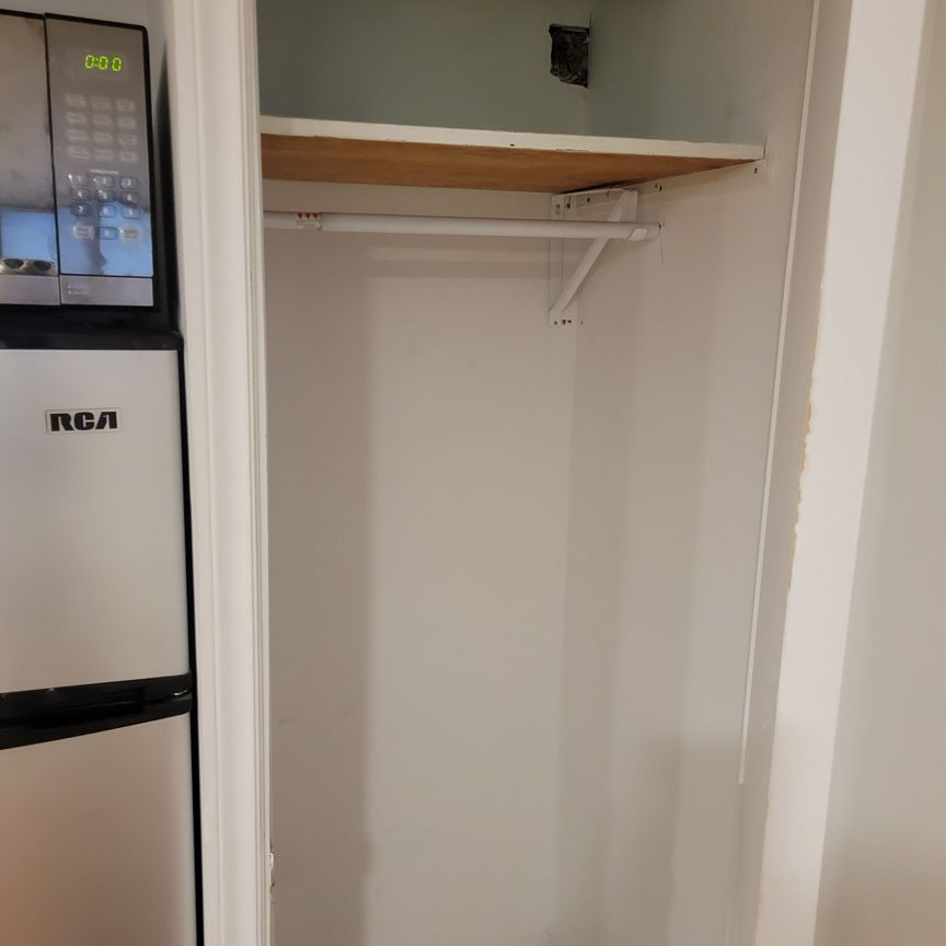 For Lease - 746 Coxwell Avenue Unit# #5, Toronto, Ontario - Photo 1