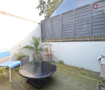 Studio to rent - Photo 5