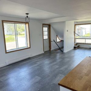 Logement 4½ pièces à louer à Deschaillons - Photo 2