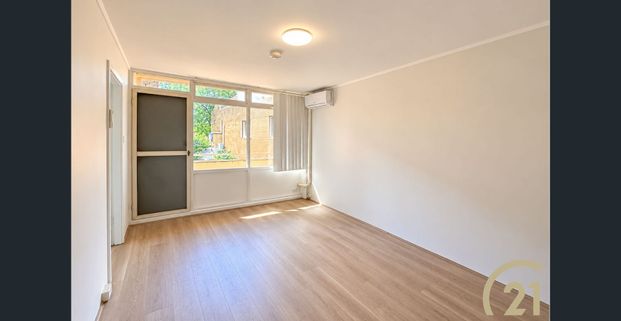 One Bedroom Apartment in the Heart of Fairfield - Photo 1