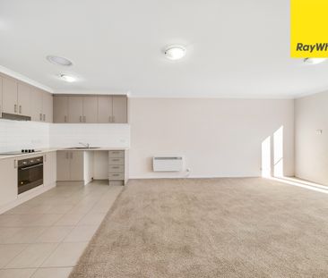 11 Ian Nicol Street, Watson ACT 2602 - Townhouse For Rent | Domain - Photo 5