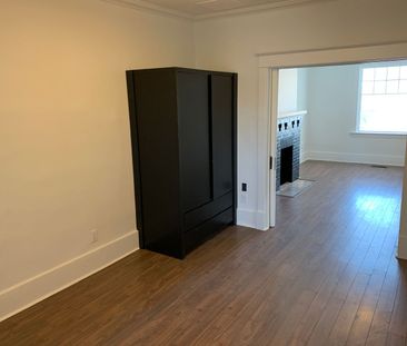 1 Bedroom Main Floor Suite in City Park - Photo 6