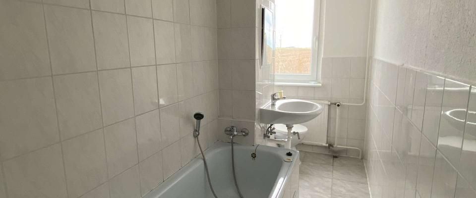 +++Charmante 3 Raum Wohnung wartet auf neue Mieter+++ - Photo 1