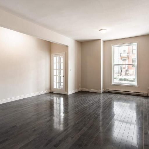 ENSOLEILLÉ 2 CAC AVEC VUE SUR LE MONT-ROYAL AU CŒUR DU MILE END - Photo 1