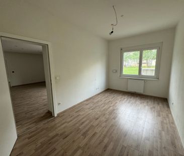 Unbefristete 3-Zimmer-Wohnung mit riesiger, westseitiger Terrasse! - Photo 3