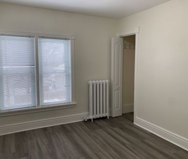 For Lease - 182 COOPER Street Unit# #1, Cambridge, Ontario - Photo 2