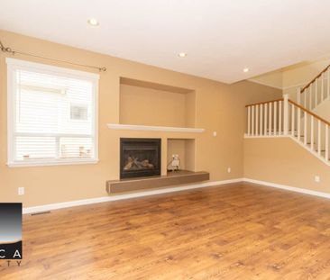 19085 68 Avenue Surrey, BC (Upper Level) - Photo 3