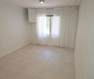 Prime Strathpine Location - Photo 5