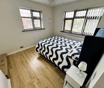 Wrighton Close, Willenhall, WV12 - Photo 5