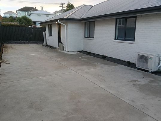 New 3 bed home for winter - Photo 1