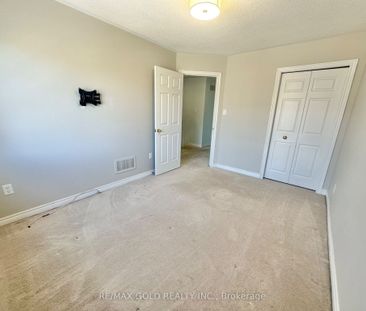 For Lease - 1413 Costigan Road, Milton, Ontario - Photo 2